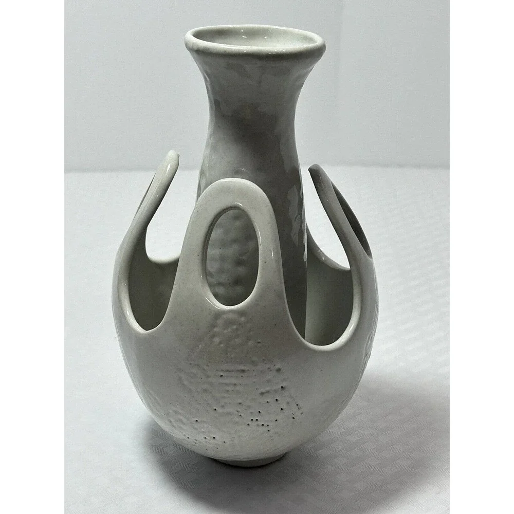 Off White Artisan Ceramic‎ Vase - Handmade Art Pottery